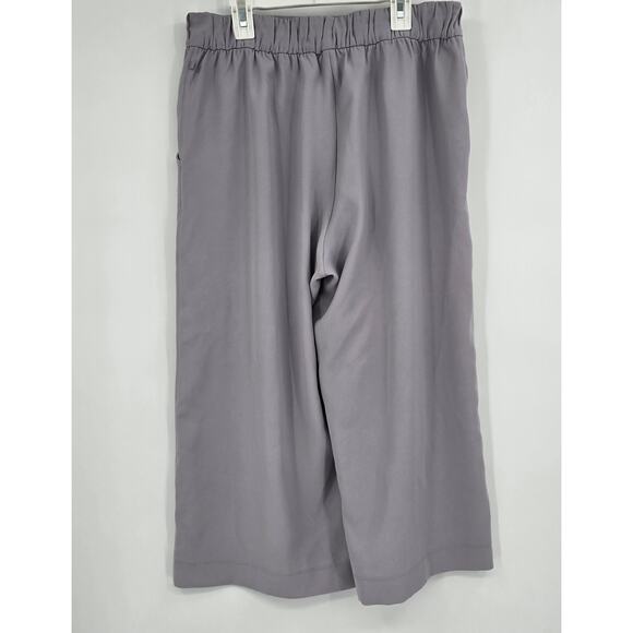 Lululemon Noir Crop Pants – Silverscreen Gray – Size 10 - Picture 3 of 7